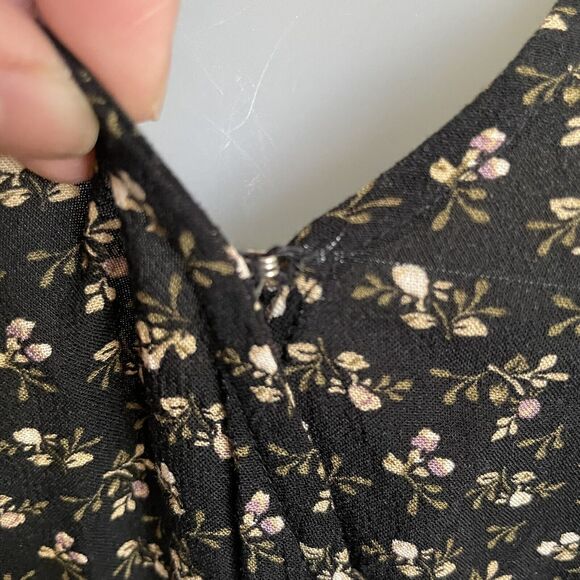 American Eagle Women Romper Dress Black Floral w/ Pockets Size Medium M - Picture 2 of 12